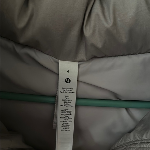 Lululemon Vest - Picture 3 of 7